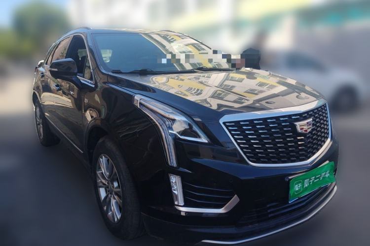 Used Cadillac XT5 2022 2.0T Two-Wheel Drive Luxury Version Front Right 45 Deg