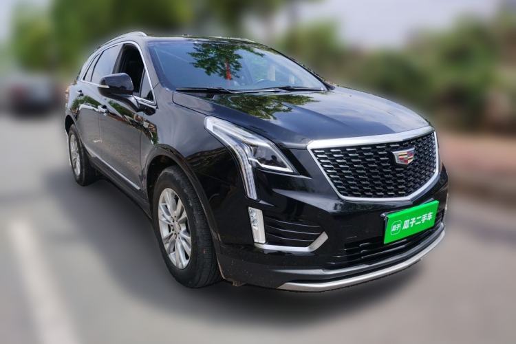 Used Cadillac XT5 2022 2.0T Two-Wheel Drive Luxury Version Front Right 45 Deg