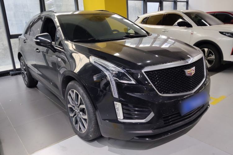 Used Cadillac XT5 2022 2.0T Four-Wheel Drive Luxury Version (Hummingbird Edition) Front Right 45 Deg