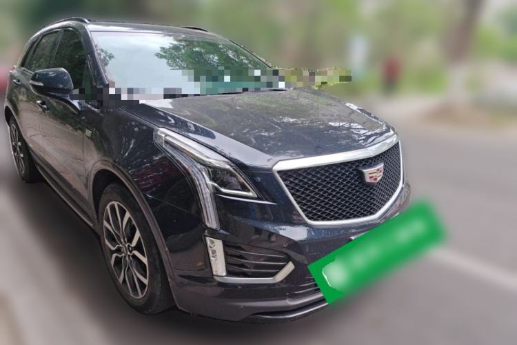 Used Cadillac XT5 2022 2.0T Four-Wheel Drive Luxury Version (Hummingbird Edition) Front Right 45 Deg