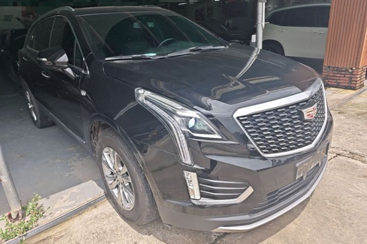 Used Cadillac XT5 2022 2.0T Four-Wheel Drive Luxury Version Front Right 45 Deg