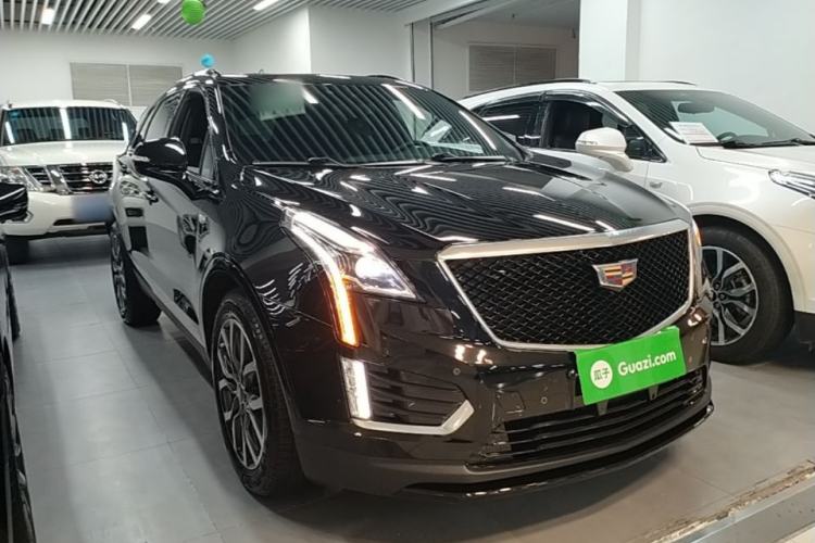 Used Cadillac XT5 2022 2.0T Four-Wheel Drive Premium Edition Front Right 45 Deg