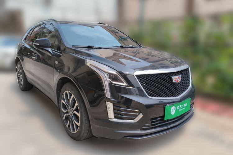 Used Cadillac XT5 2022 2.0T Four-Wheel Drive Luxury Version (Hummingbird Edition) Front Right 45 Deg