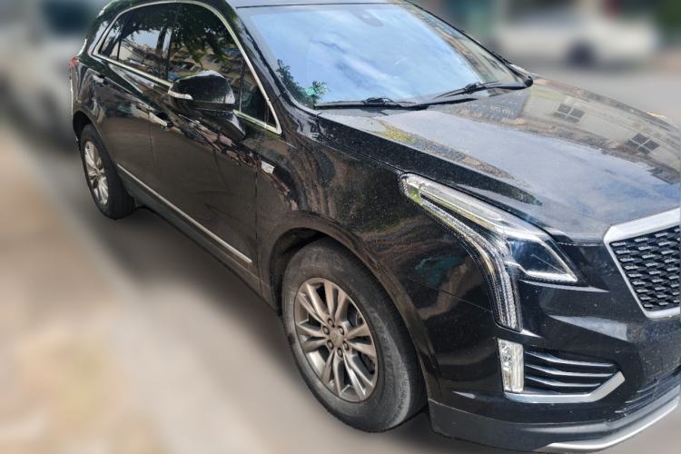 Used Cadillac XT5 2022 2.0T Two-Wheel Drive Luxury Version Front Right 45 Deg