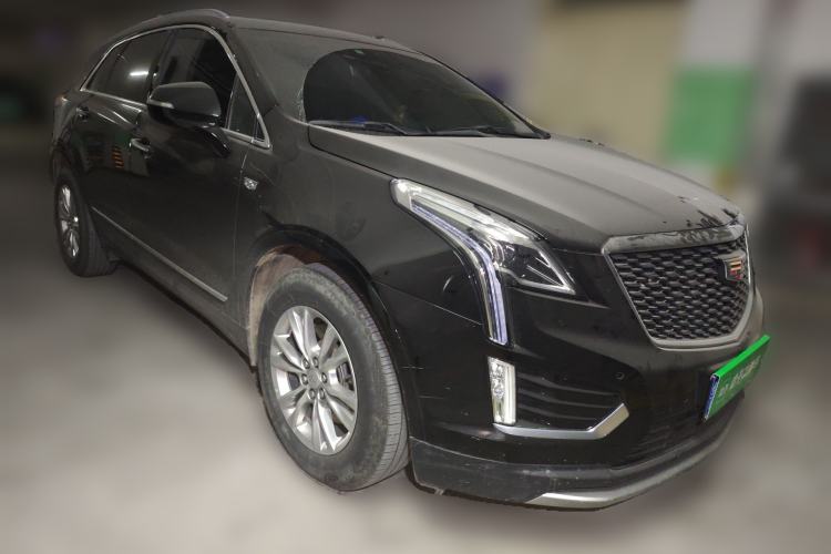Used Cadillac XT5 2022 2.0T Two-Wheel Drive Luxury Version Front Right 45 Deg