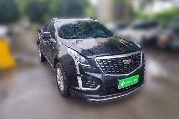Used Cadillac XT5 2022 2.0T Two-Wheel Drive Luxury Version Front Right 45 Deg