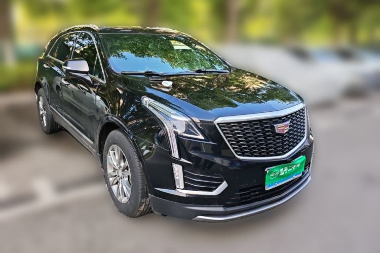 Used Cadillac XT5 2022 2.0T Two-Wheel Drive Luxury Version Front Right 45 Deg