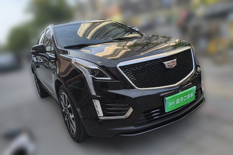 Used Cadillac XT5 2022 2.0T Four-Wheel Drive Luxury Version (Hummingbird Edition) Front Right 45 Deg
