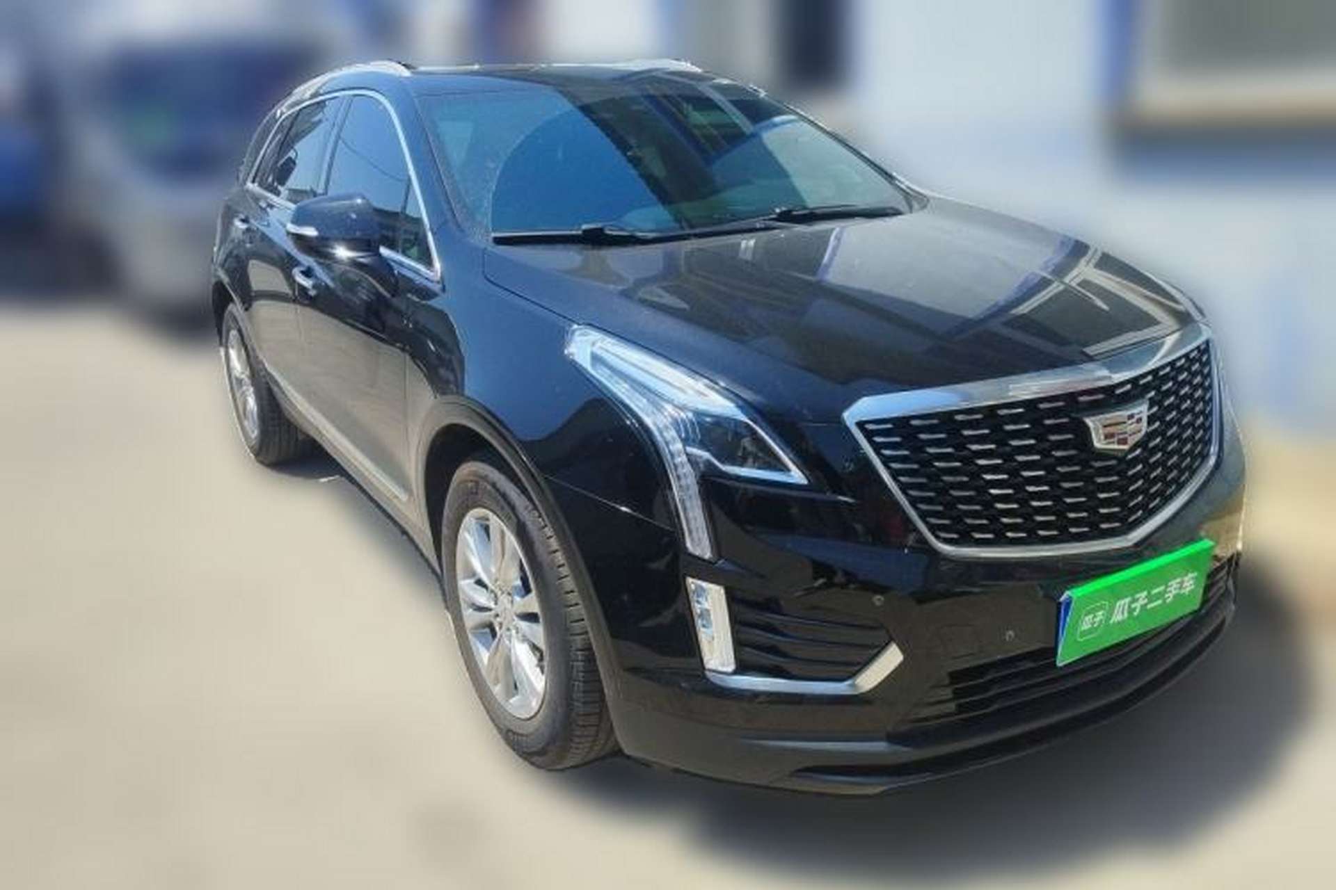 Used Cadillac XT5 2022 2.0T Two-Wheel Drive Luxury Version Front Right 45 Deg