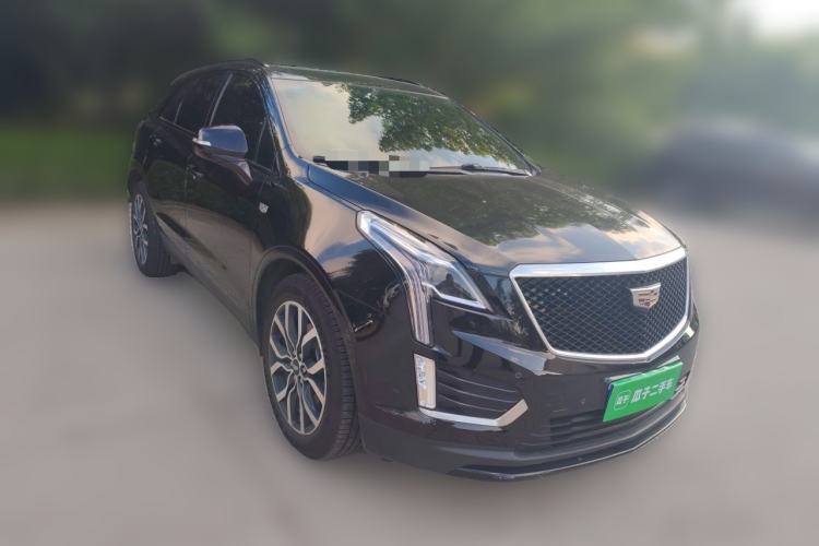 Used Cadillac XT5 2022 2.0T Four-Wheel Drive Luxury Version (Hummingbird Edition) Front Right 45 Deg
