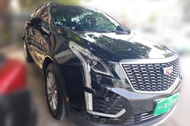 Used Cadillac XT5 2022 2.0T Two-Wheel Drive Luxury Version Front Right 45 Deg