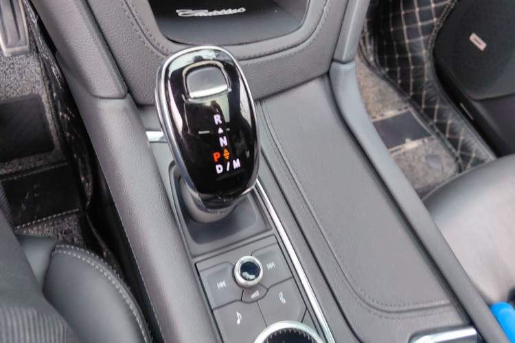 Used Cadillac XT5 2022 2.0T Four-Wheel Drive Premium Edition Gear Lever