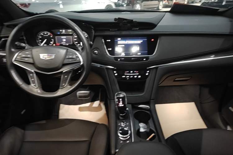 Used Cadillac XT5 2022 2.0T Four-Wheel Drive Premium Edition Gear Lever