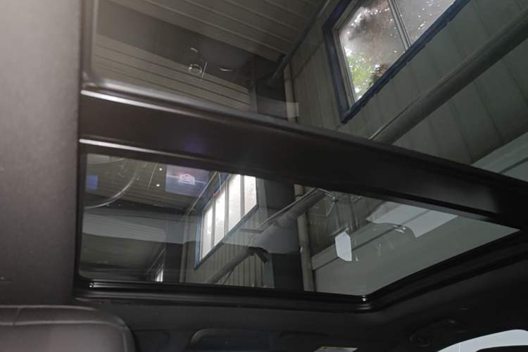 Used Cadillac XT5 2022 2.0T Four-Wheel Drive Luxury Version (Hummingbird Edition) Headliner