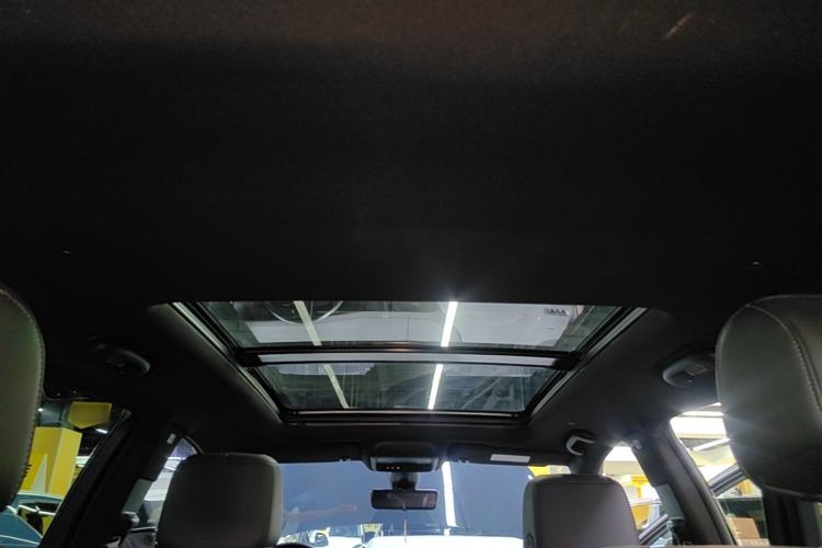 Used Cadillac XT5 2022 2.0T Two-Wheel Drive Luxury Version Headliner