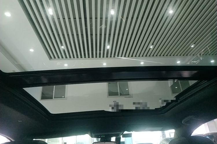 Used Cadillac XT5 2022 2.0T Two-Wheel Drive Luxury Version Headliner