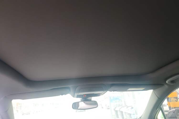 Used Cadillac XT5 2022 2.0T Two-Wheel Drive Luxury Version Headliner