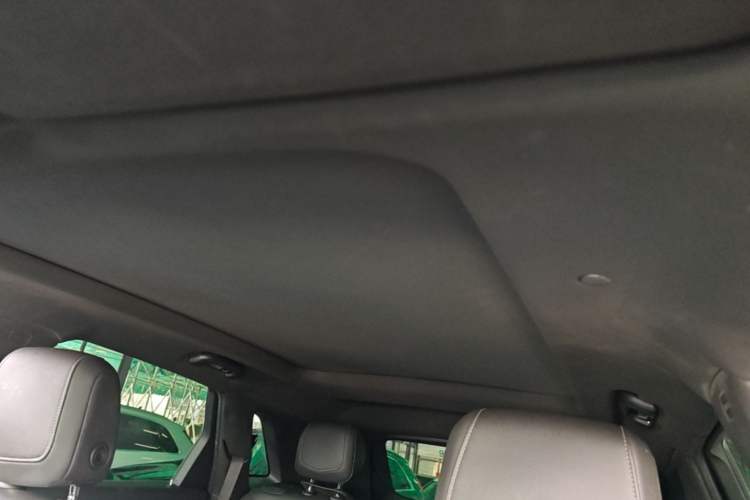 Used Cadillac XT5 2022 2.0T Four-Wheel Drive Luxury Version Headliner