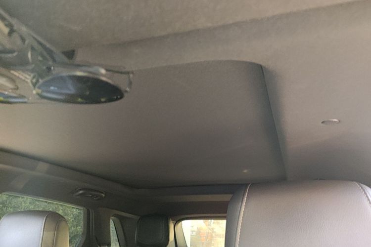 Used Cadillac XT5 2022 2.0T Four-Wheel Drive Luxury Version Headliner