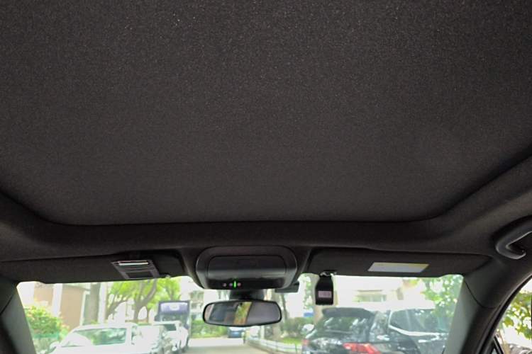Used Cadillac XT5 2022 2.0T Two-Wheel Drive Luxury Version Headliner