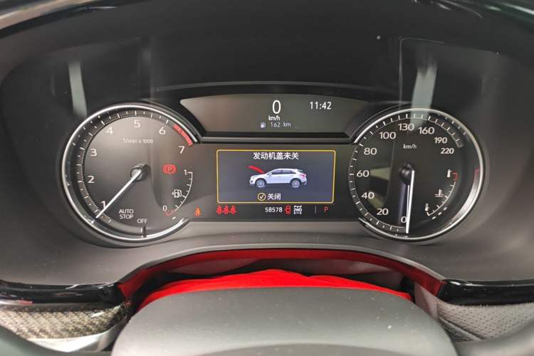 Used Cadillac XT5 2022 2.0T Four-Wheel Drive Luxury Version (Hummingbird Edition) Instrument Cluster