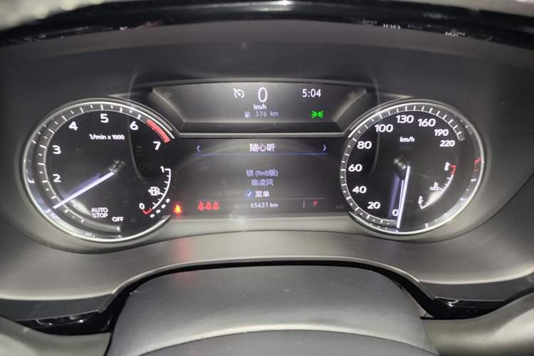 Used Cadillac XT5 2022 2.0T Two-Wheel Drive Luxury Version Instrument Cluster