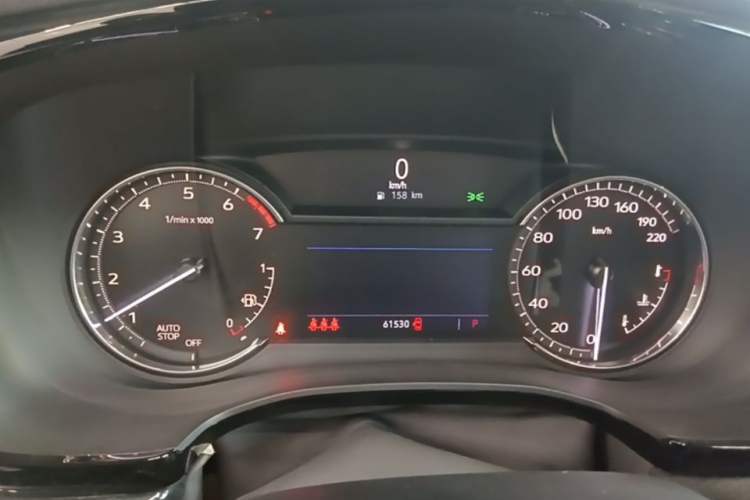 Used Cadillac XT5 2022 2.0T Two-Wheel Drive Luxury Version Instrument Cluster