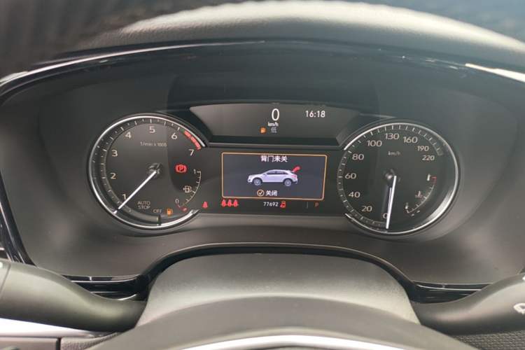 Used Cadillac XT5 2022 2.0T Two-Wheel Drive Luxury Version Instrument Cluster