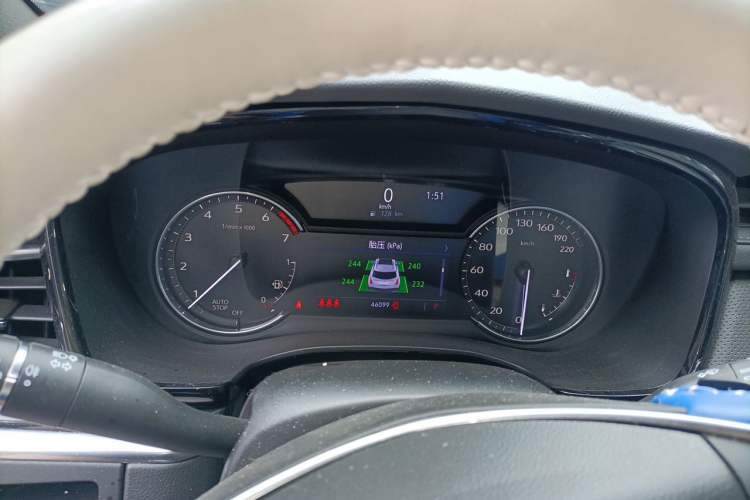 Used Cadillac XT5 2022 2.0T Two-Wheel Drive Luxury Version Instrument Cluster