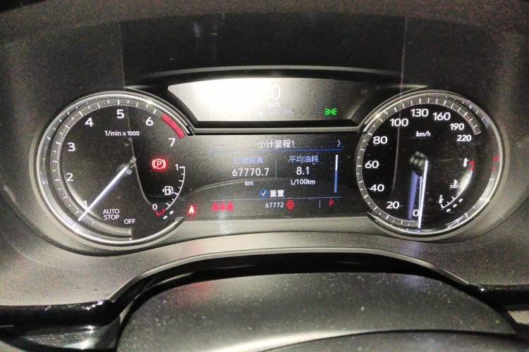 Used Cadillac XT5 2022 2.0T Two-Wheel Drive Luxury Version Instrument Cluster