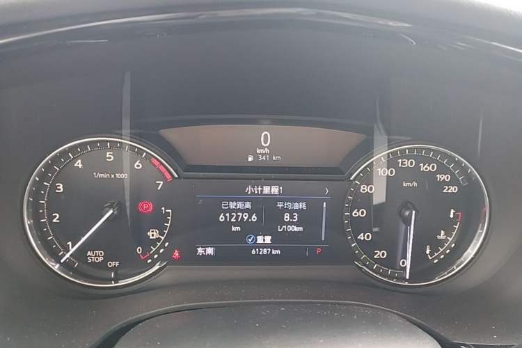 Used Cadillac XT5 2022 2.0T Two-Wheel Drive Luxury Version Instrument Cluster