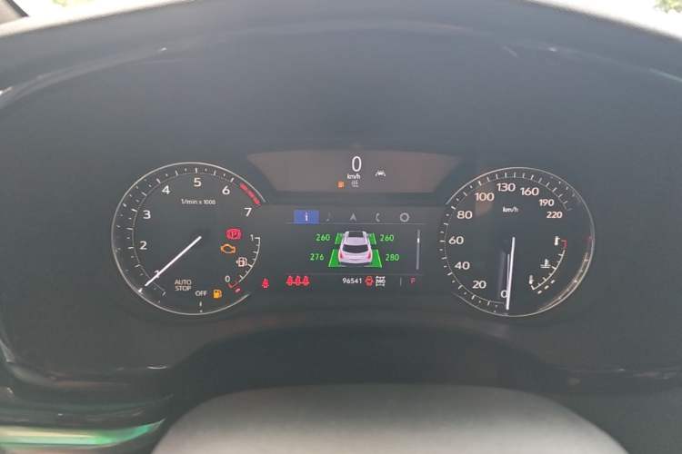 Used Cadillac XT5 2022 2.0T Four-Wheel Drive Luxury Version Instrument Cluster