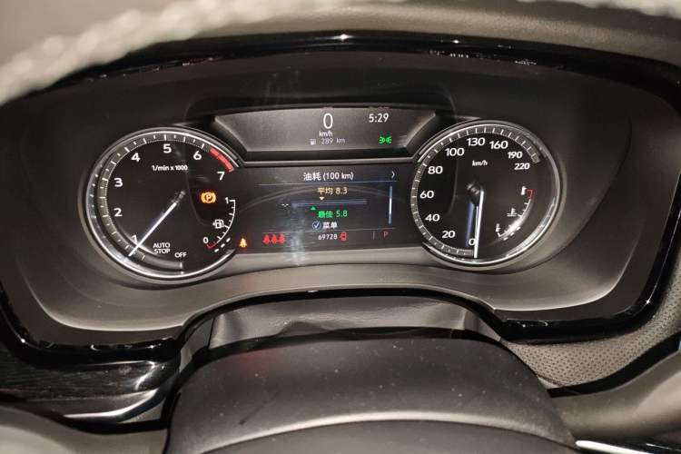 Used Cadillac XT5 2022 2.0T Two-Wheel Drive Luxury Version Instrument Cluster