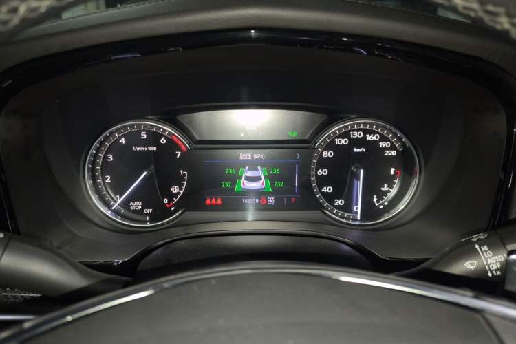 Used Cadillac XT5 2022 2.0T Four-Wheel Drive Premium Edition Instrument Cluster