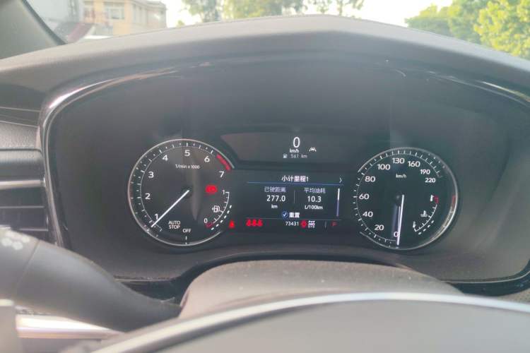 Used Cadillac XT5 2022 2.0T Four-Wheel Drive Luxury Version (Hummingbird Edition) Instrument Cluster