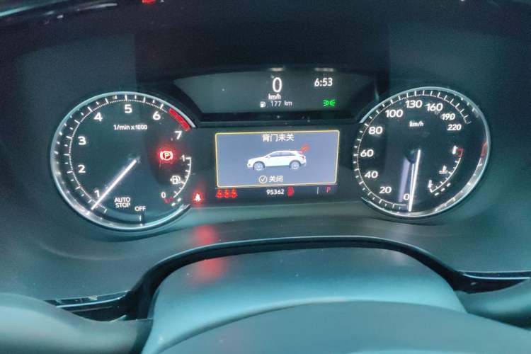 Used Cadillac XT5 2022 2.0T Two-Wheel Drive Luxury Version Instrument Cluster