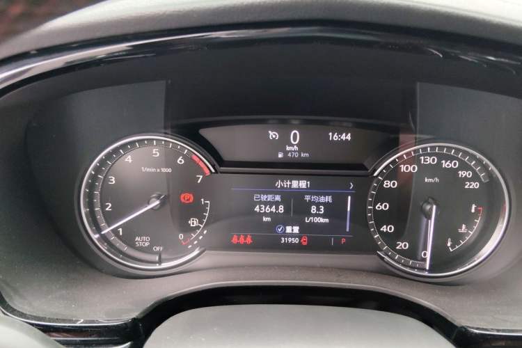 Used Cadillac XT5 2022 2.0T Two-Wheel Drive Luxury Version Instrument Cluster