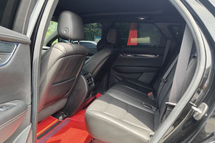Used Cadillac XT5 2022 2.0T Two-Wheel Drive Luxury Version Interior 1