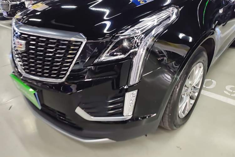 Used Cadillac XT5 2022 2.0T Two-Wheel Drive Luxury Version Left Front Headlight