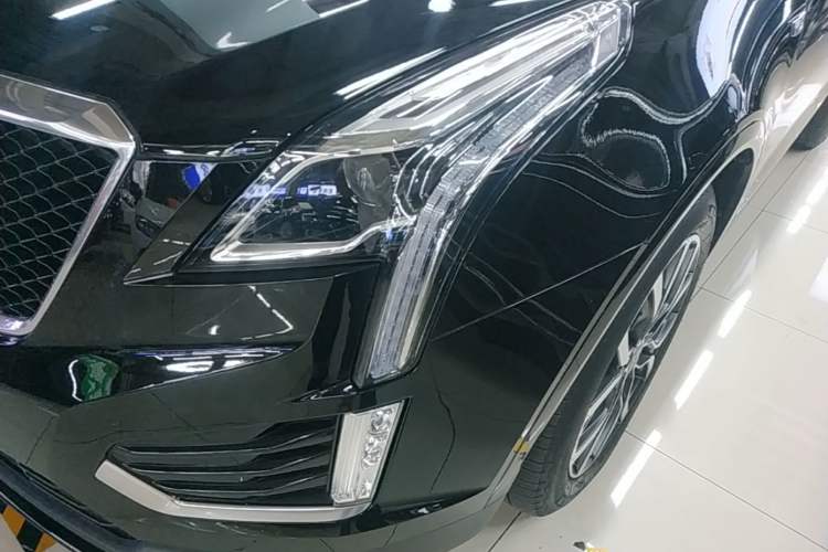 Used Cadillac XT5 2022 2.0T Four-Wheel Drive Premium Edition Left Front Headlight