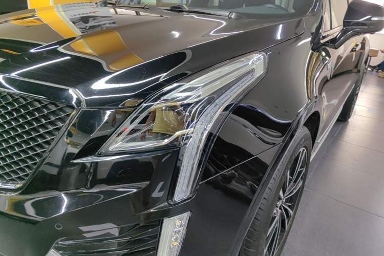 Used Cadillac XT5 2022 2.0T Two-Wheel Drive Luxury Version Left Front Headlight