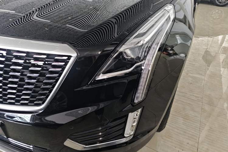 Used Cadillac XT5 2022 2.0T Two-Wheel Drive Luxury Version Left Front Headlight