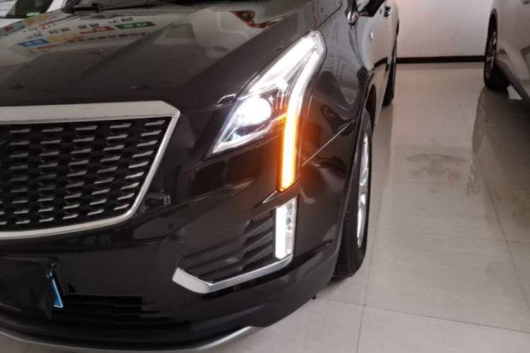 Used Cadillac XT5 2022 2.0T Two-Wheel Drive Luxury Version Left Front Headlight