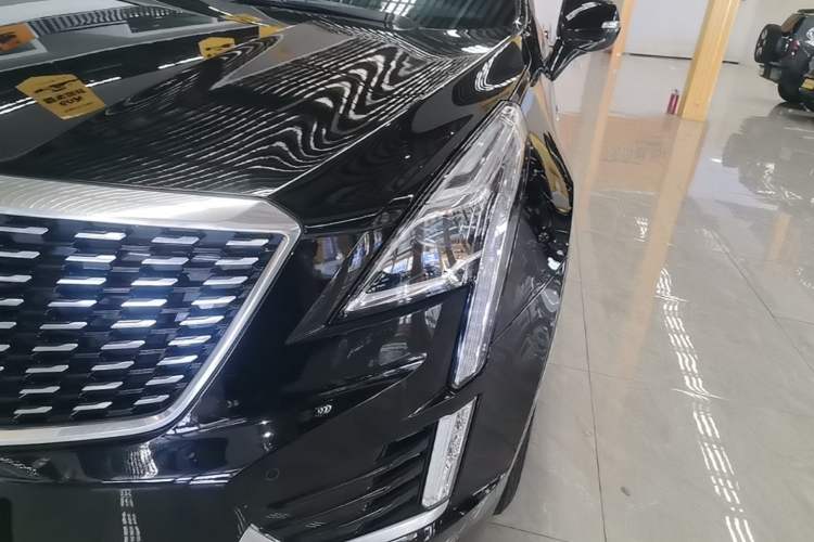 Used Cadillac XT5 2022 2.0T Two-Wheel Drive Luxury Version Left Front Headlight