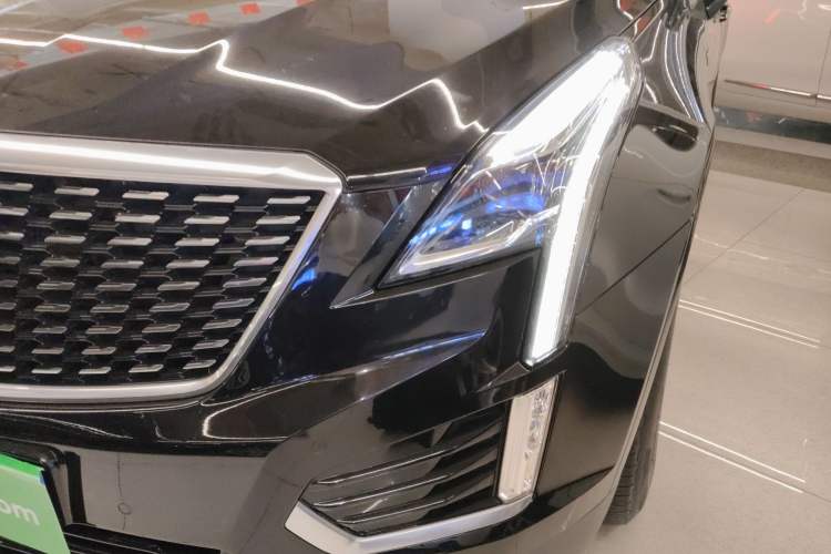 Used Cadillac XT5 2022 2.0T Two-Wheel Drive Luxury Version Left Front Headlight