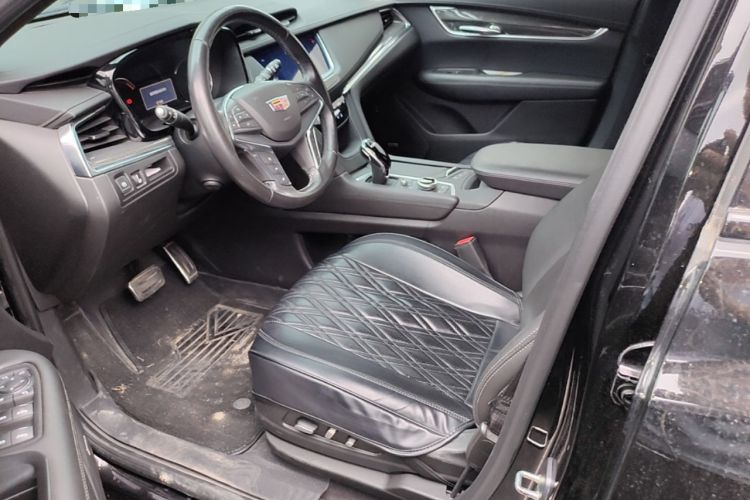 Used Cadillac XT5 2022 2.0T Four-Wheel Drive Luxury Version (Hummingbird Edition) Left Front Seat