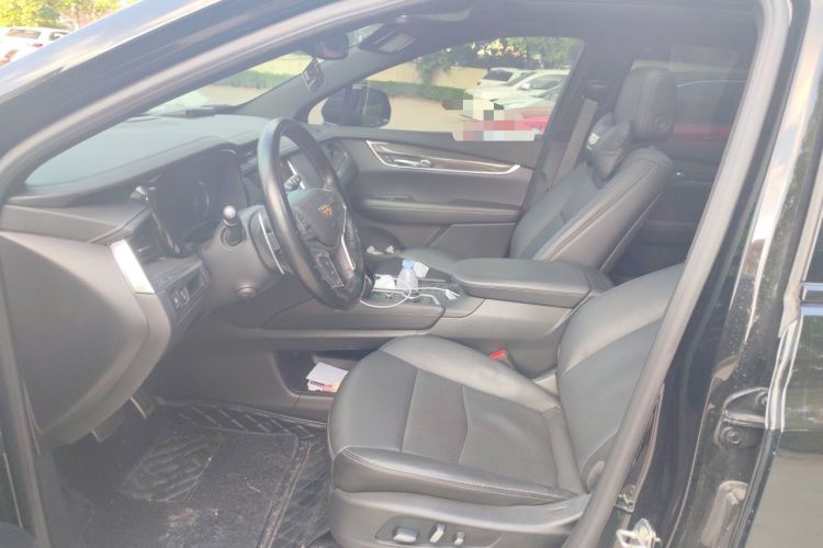 Used Cadillac XT5 2022 2.0T Four-Wheel Drive Luxury Version (Hummingbird Edition) Left Front Seat