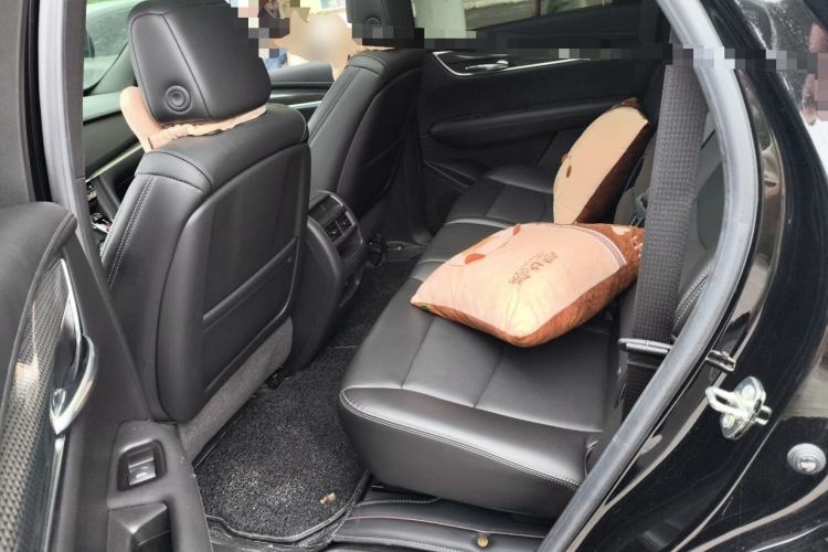 Used Cadillac XT5 2022 2.0T Four-Wheel Drive Luxury Version (Hummingbird Edition) Left Rear Seat