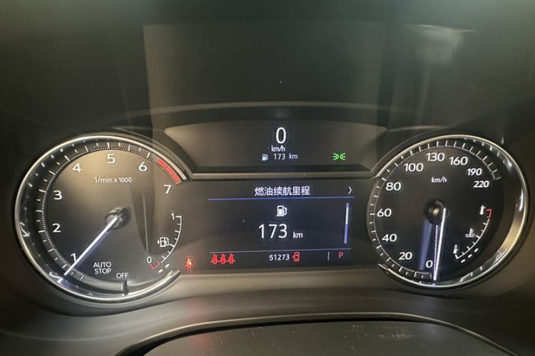 Used Cadillac XT5 2022 2.0T Two-Wheel Drive Luxury Version Odometer Close Up