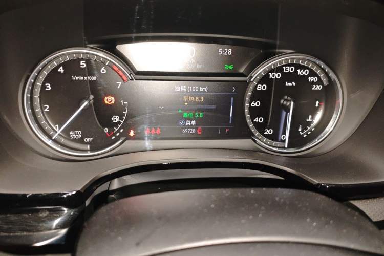 Used Cadillac XT5 2022 2.0T Two-Wheel Drive Luxury Version Odometer Close Up